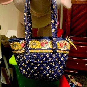 Vera Bradley hand bag